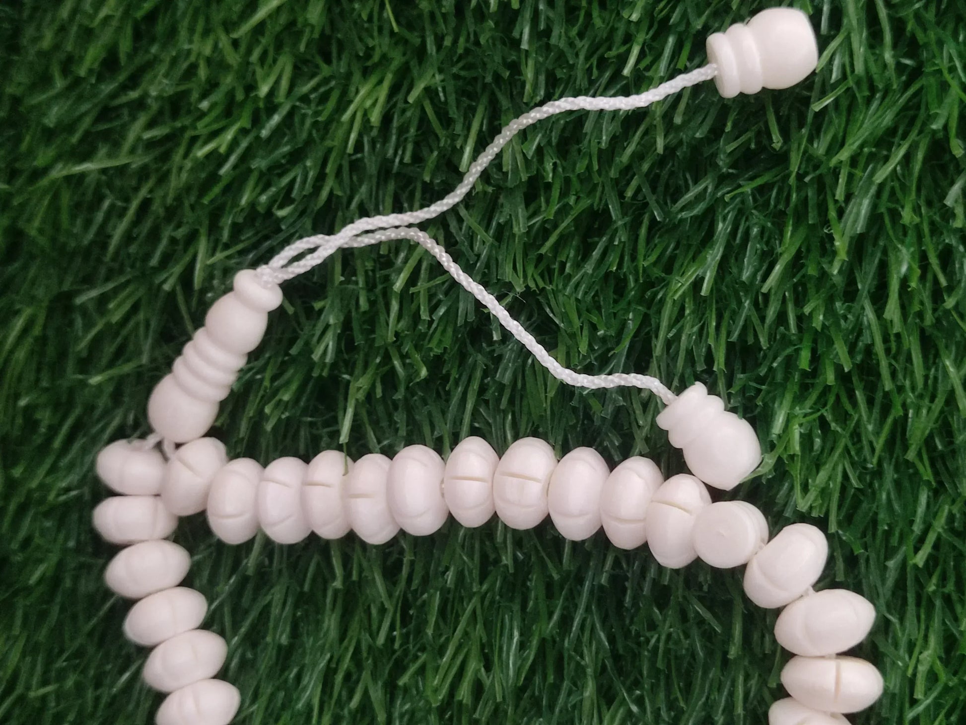 White Bead Natural Material Tasbih | 100 and 33 Beads - FawaQa