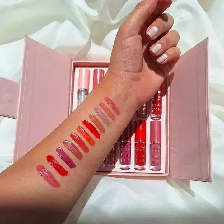 FawaQa | Mocallure Heart Super Glossy Matte 12-Piece Lip Set | Vibrant Colors and Smooth Finish - FawaQa