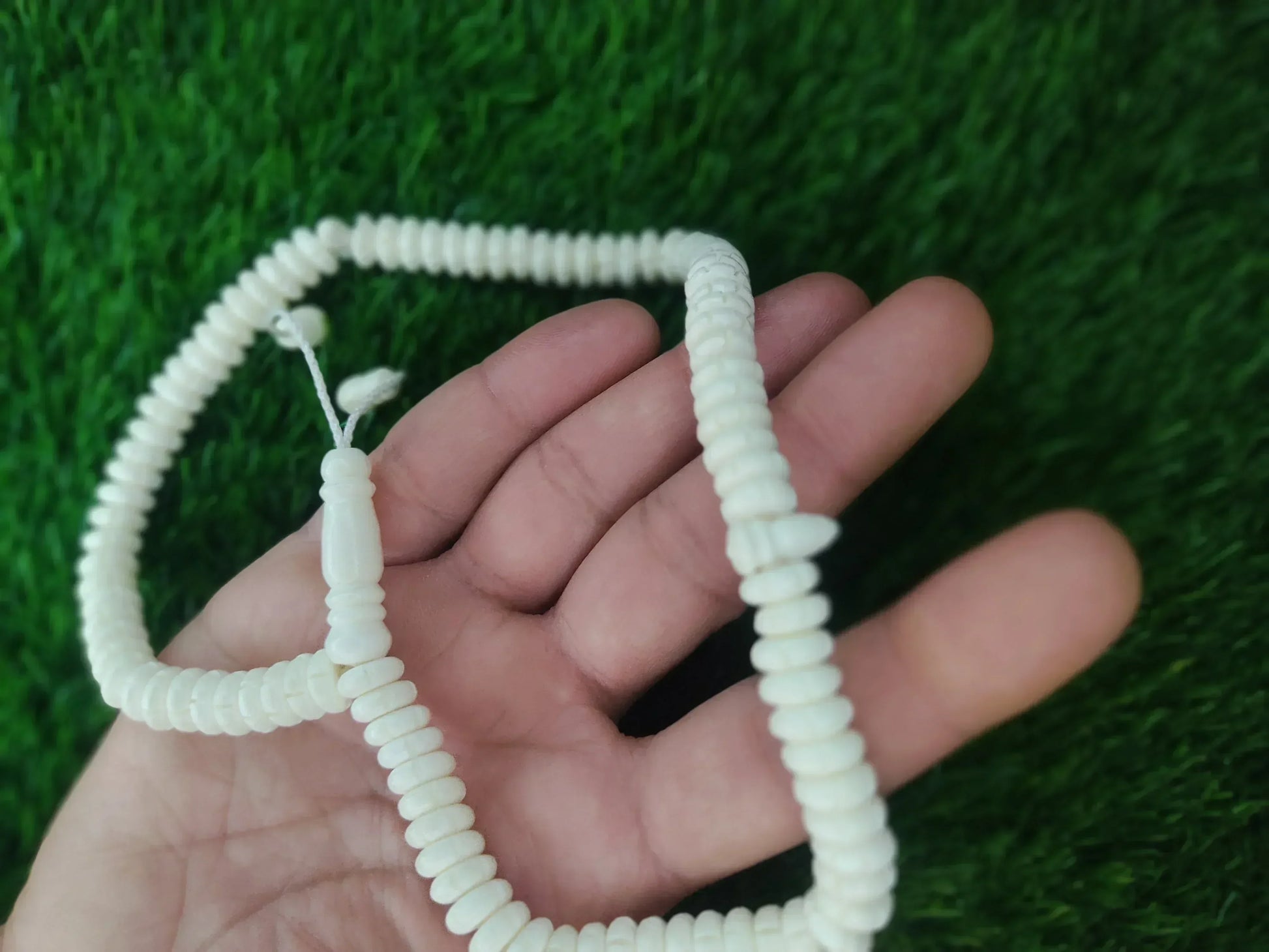 White Bead Natural Material Tasbih | 100 and 33 Beads - FawaQa