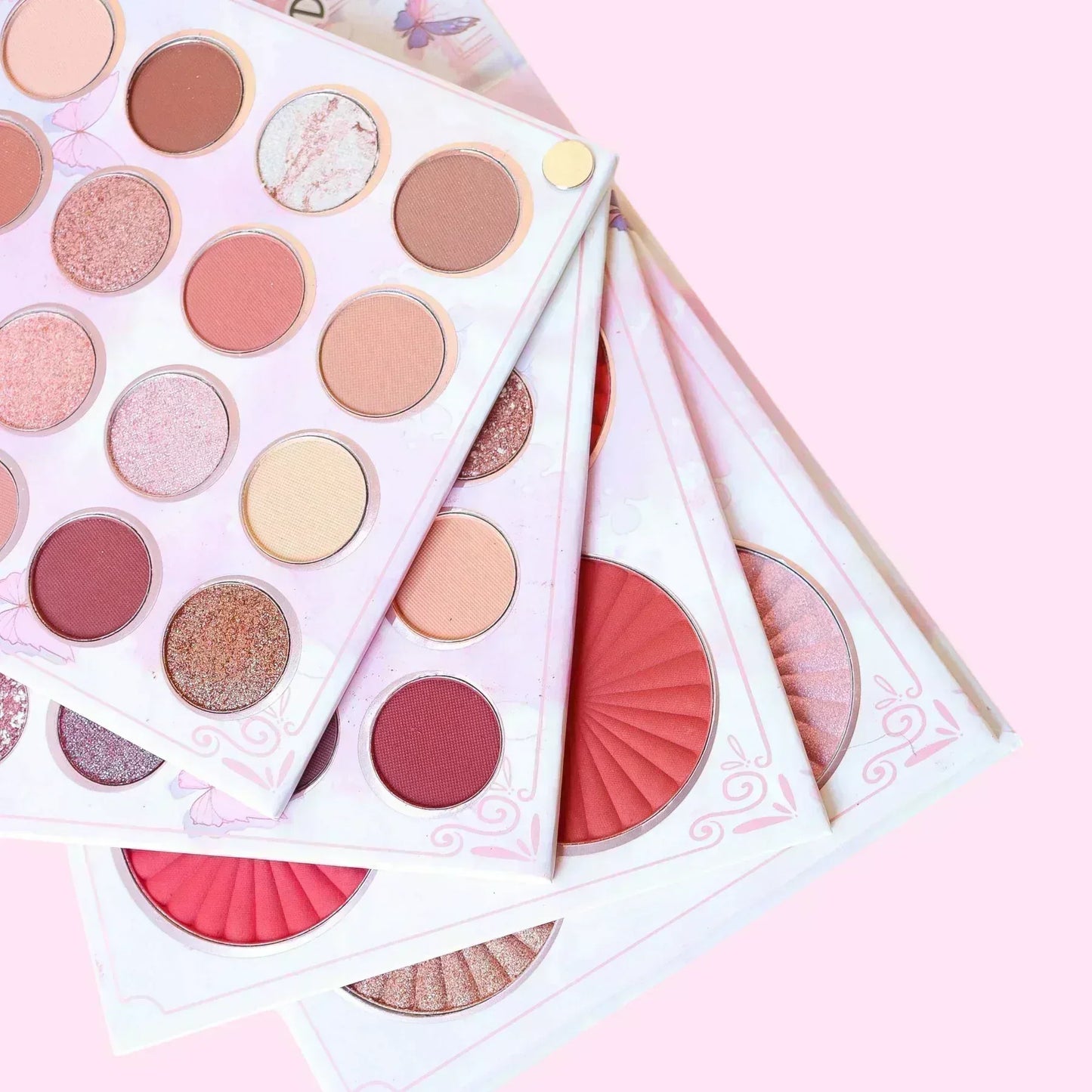 FawaQa | Mocallure You Are Free 3-in-1 Professional Makeup Set 4 Folds Eyeshadow Palette - FawaQa