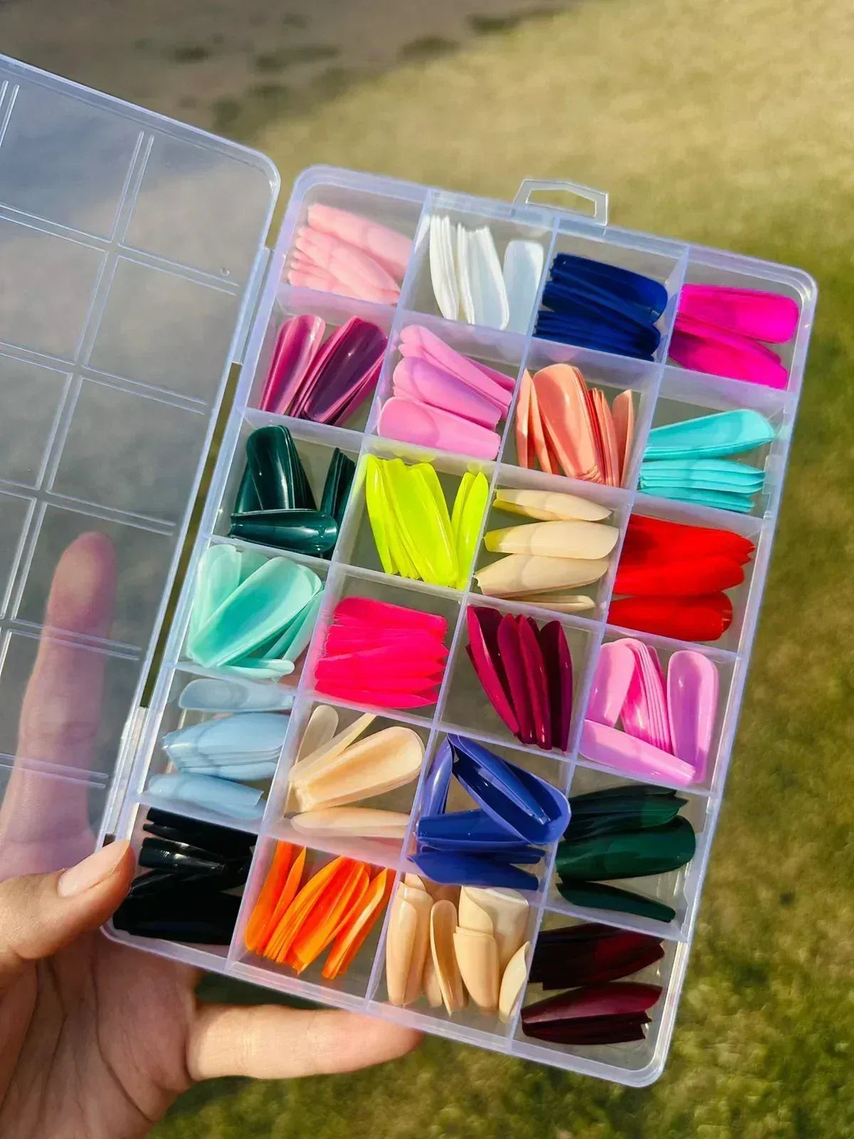 FawaQa | Artificial Nails Pack of 576 Nails (Free Glue) - FawaQa